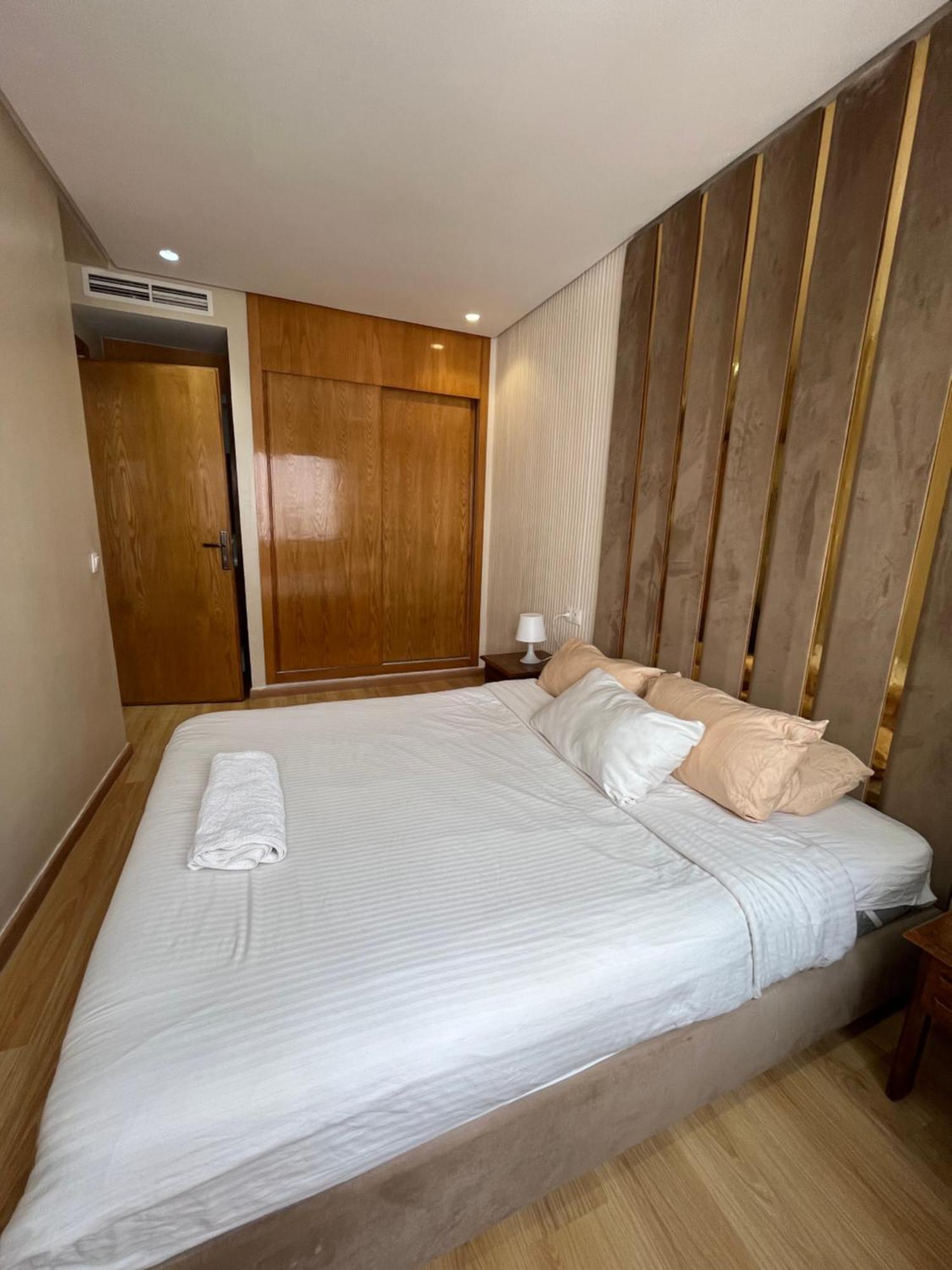 Luxury Appartement In Heart Of Casablanca Maarif Экстерьер фото